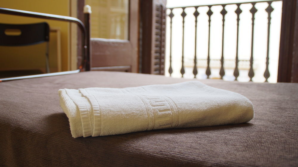Hostal Mimi Las Ramblas Barcelona Ngoại thất bức ảnh