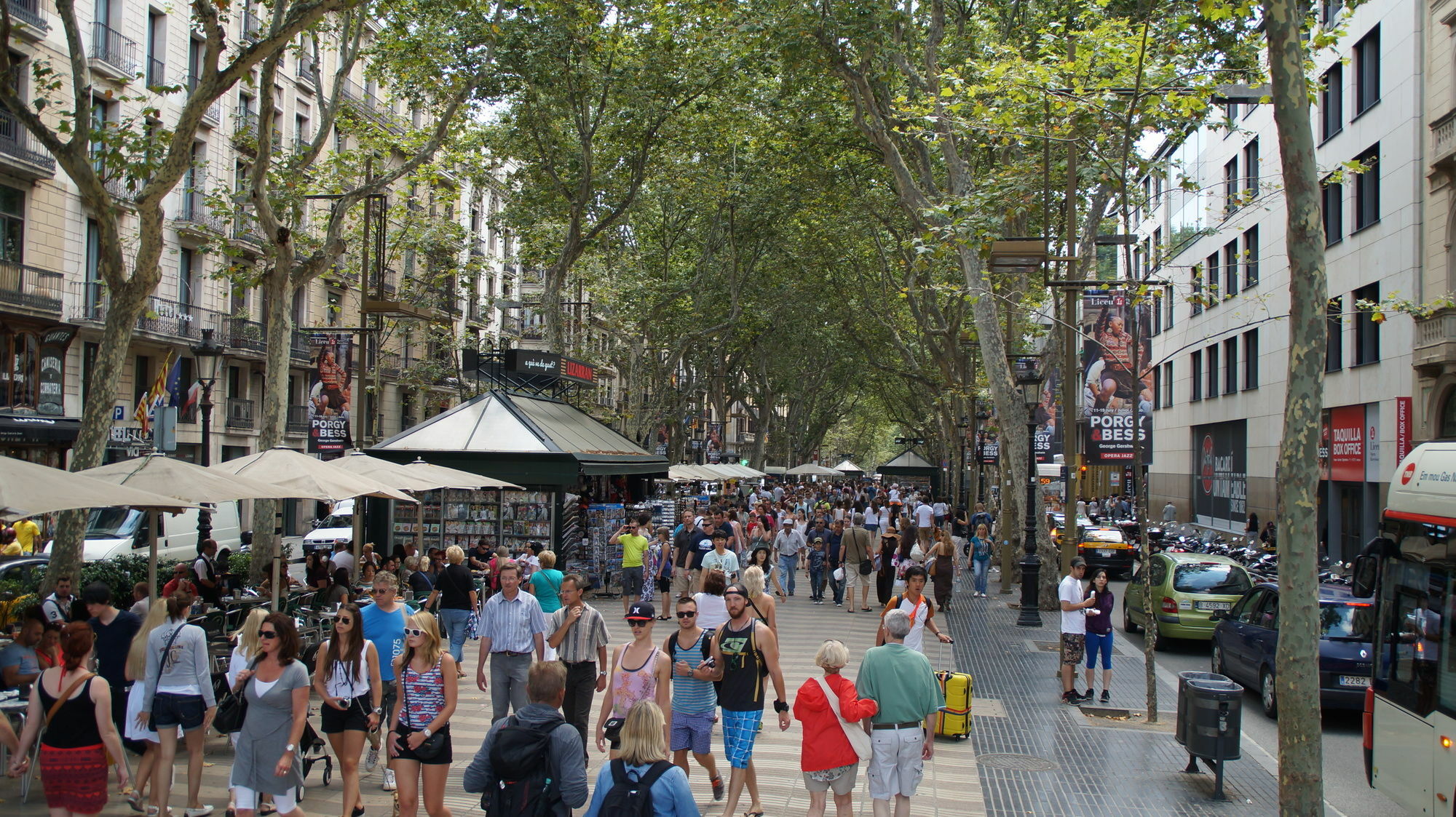 Hostal Mimi Las Ramblas Barcelona Ngoại thất bức ảnh