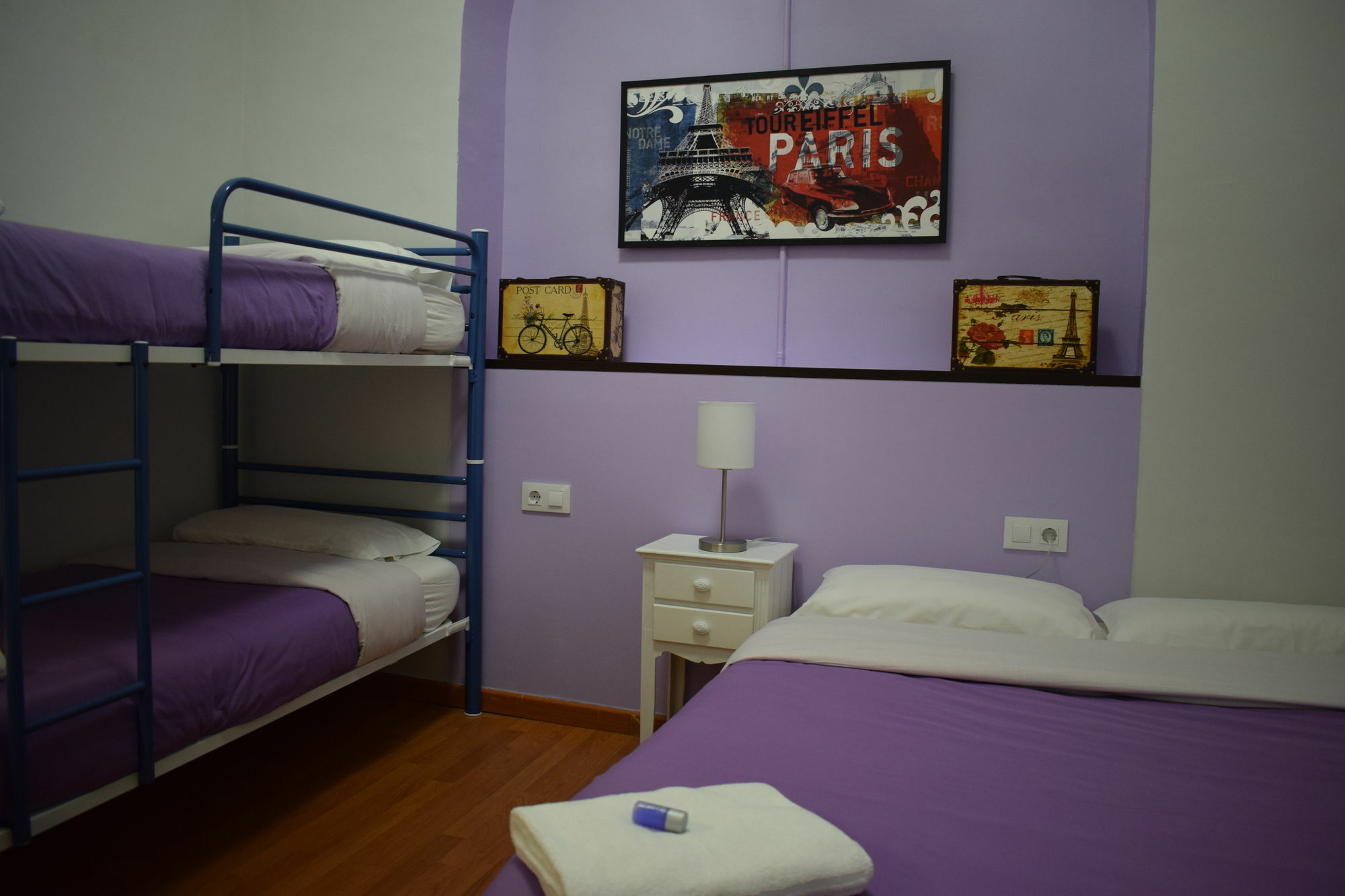 Hostal Mimi Las Ramblas Barcelona Ngoại thất bức ảnh
