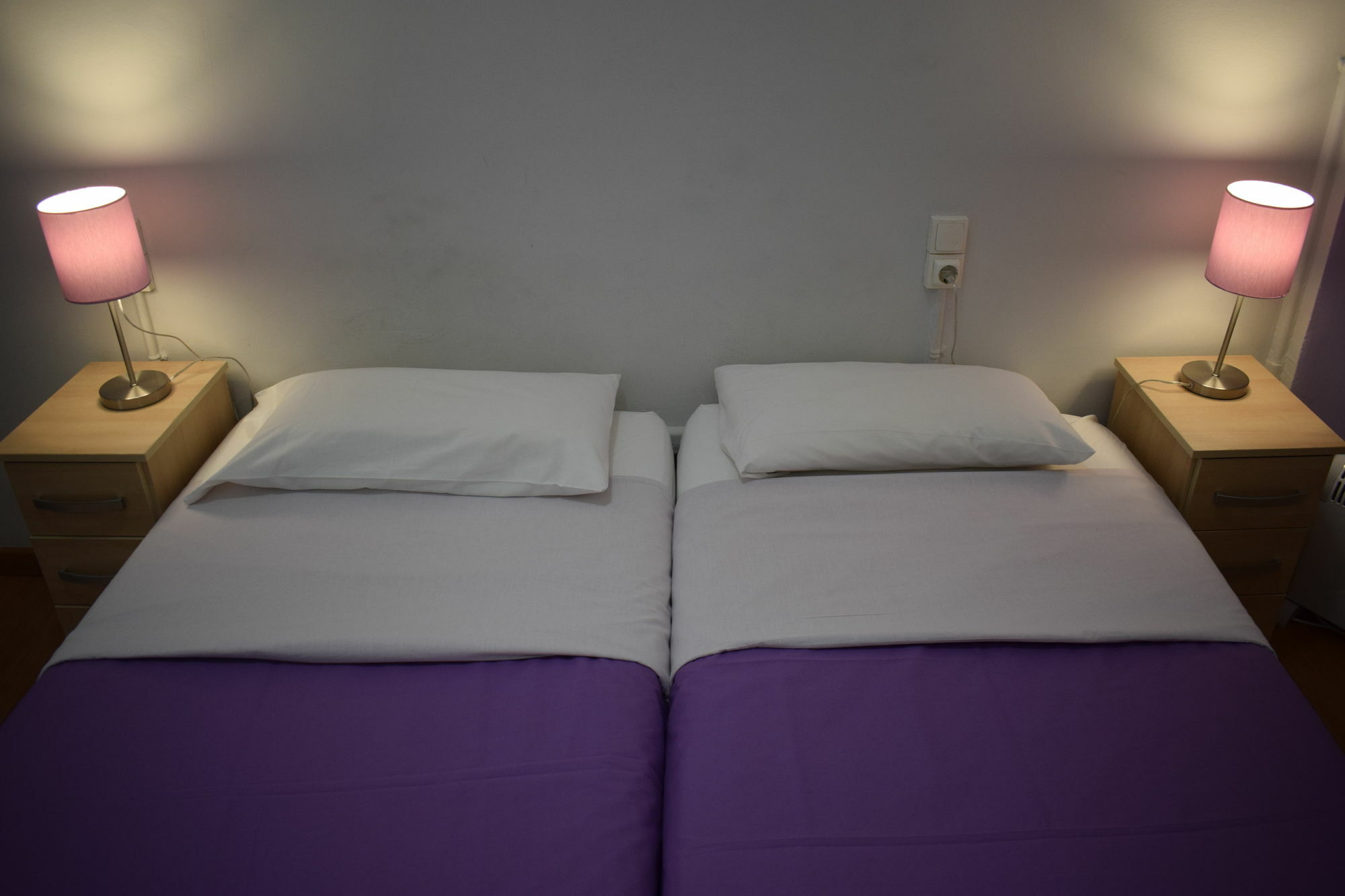 Hostal Mimi Las Ramblas Barcelona Ngoại thất bức ảnh